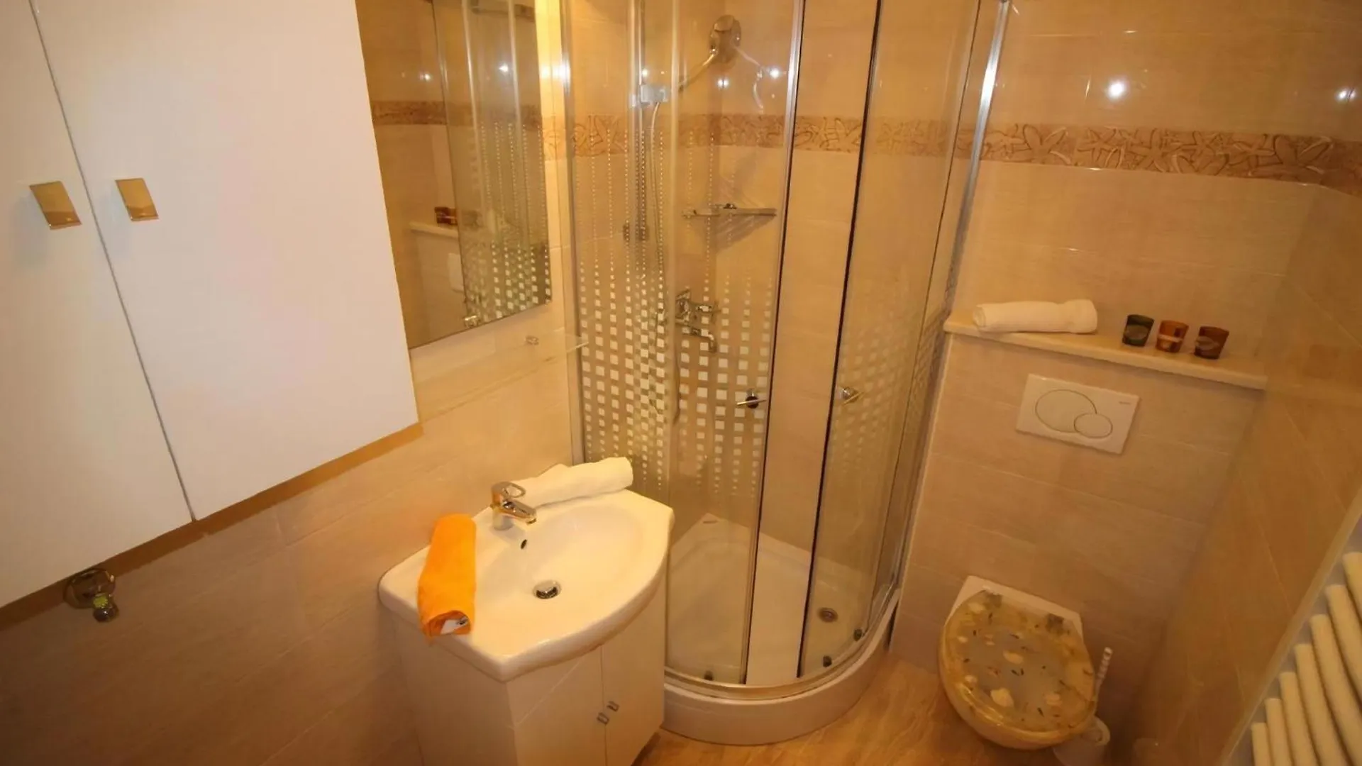 Apartment Ferienwohnung Pineta 3 In Strandnaehe Mit Parkplatz Porec