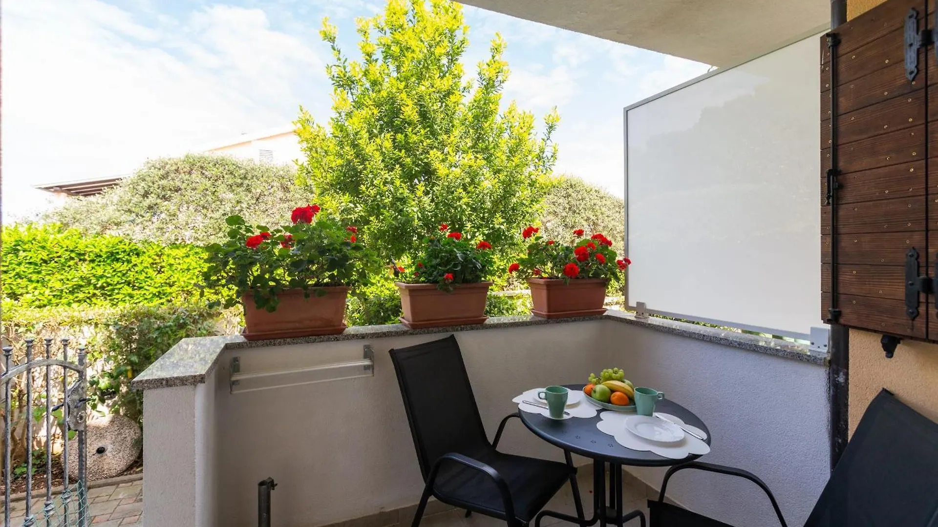 Ferienwohnung Pineta 3 In Strandnaehe Mit Parkplatz Poreč